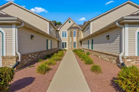 4507 S 124th, New Berlin, WI 53151