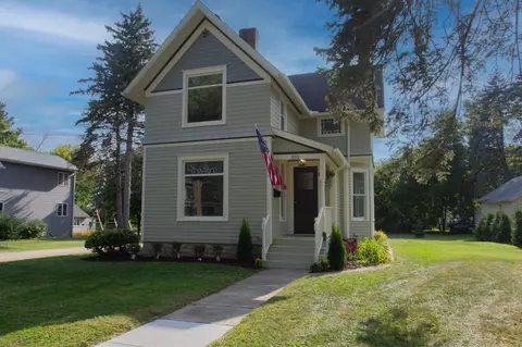 310 E Washington, Lake Mills, WI 53551
