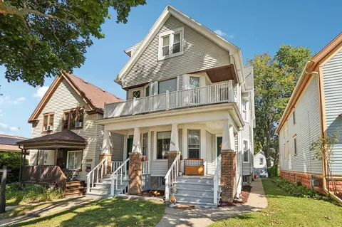 2422 S Woodward #2424, Milwaukee, WI 53207