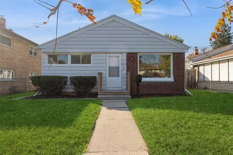 4631 N 76th, Milwaukee, WI 53218
