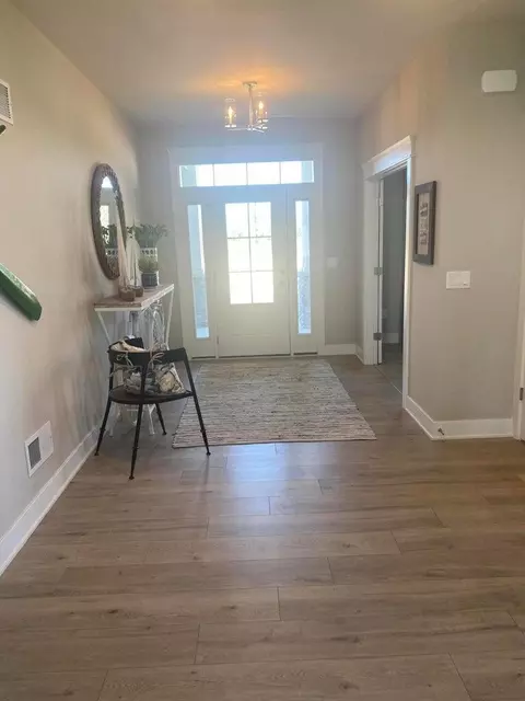 Entry Way - 2809 Launch, Delavan, WI 53115 photo 2 of 3