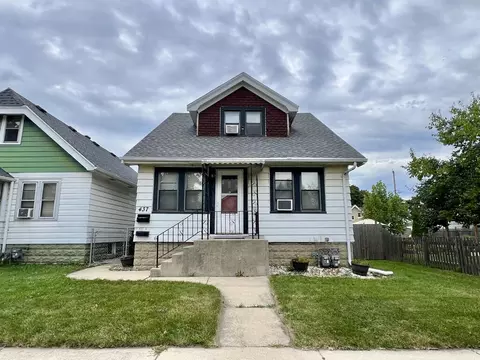 437 S 73rd, Milwaukee, WI 53214