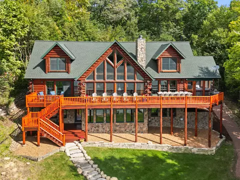 n7935 County Road P, Whitewater, WI 53190