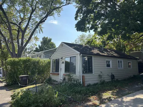 158 Big Foot, Fontana, WI 53125