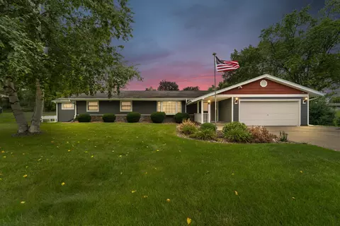 3333 S Magdalena, New Berlin, WI 53151