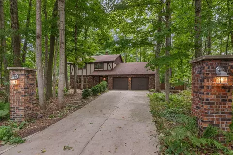 5405 Pinecrest, Wilson, WI 53081
