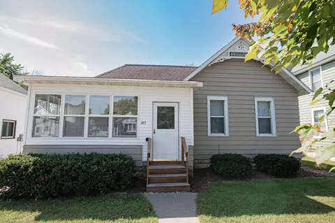 187 9th, Winona, MN 55987