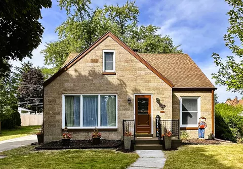 3521 S 58th, Milwaukee, WI 53220