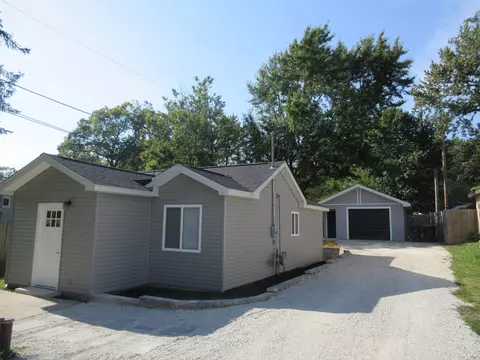 10424 268th, Trevor, WI 53179