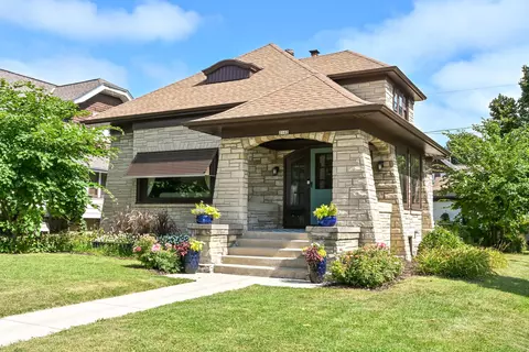 2102 N 59th, Milwaukee, WI 53208