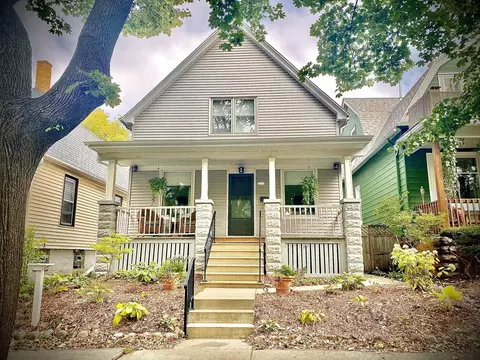 3152 S Adams, Milwaukee, WI 53207