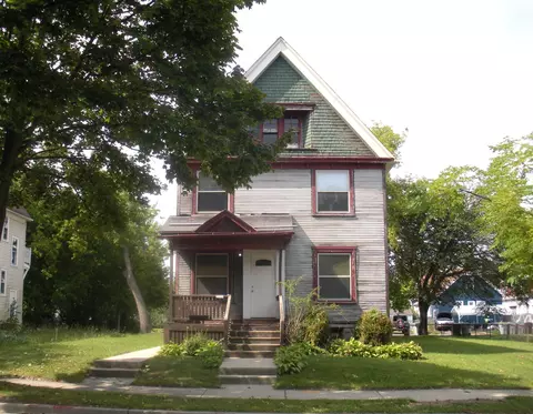 3711 N 1st #3713, Milwaukee, WI 53212