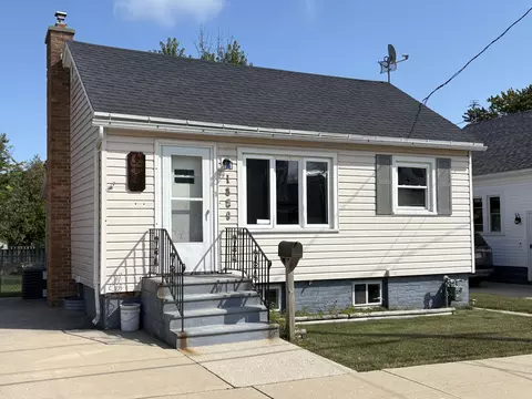 1609 Jackson, Two Rivers, WI 54241