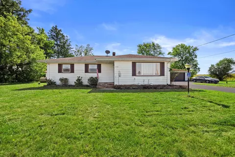 11905 Golf, Caledonia, WI 53126