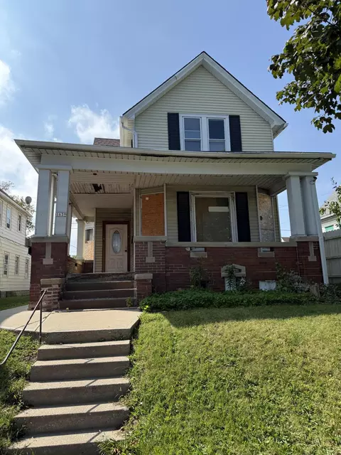 1639 S 11th, Milwaukee, WI 53204
