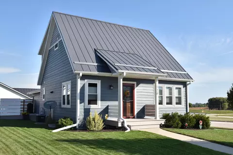 128 Peter Thein, Belgium, WI 53004