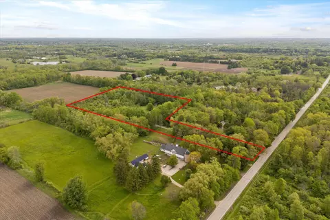 Lt2 W Bonniwell #3, Mequon, WI 53097
