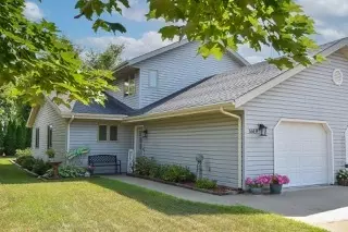 1619 Hans #2, West Bend, WI 53090