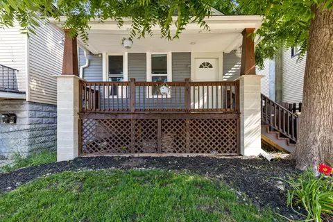 602 W Maple, Milwaukee, WI 53204