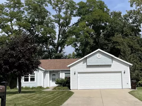 445 Connie, Lake Geneva, WI 53147