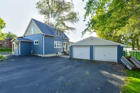 29100 Elm Is, Waterford, WI 53185
