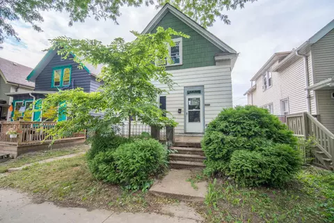 1217 S 22nd, Milwaukee, WI 53204