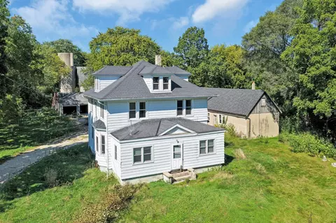 w188n12403 Maple, Jackson, WI 53037