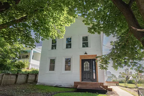 108 Saint Paul, Preston, MN 55965