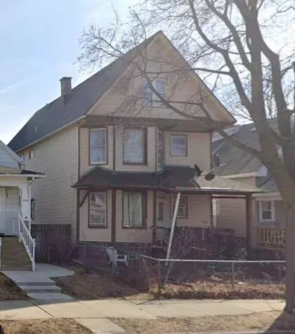 2138 S 17th, Milwaukee, WI 53215
