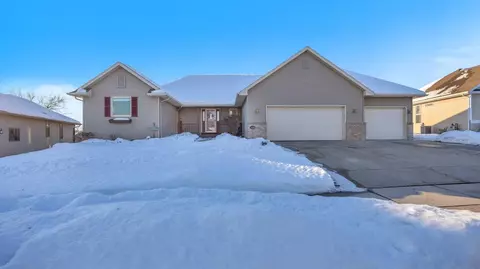 1138 Prairie, Plymouth, WI 53073