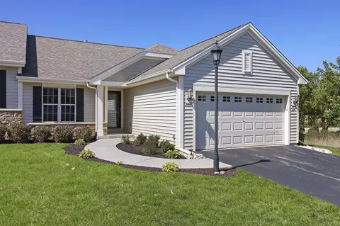494 Woodfield, Waterford, WI 53185
