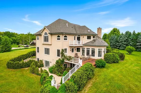 Homes For Sale in 53012, WI | Real Estate & Listings | Movoto