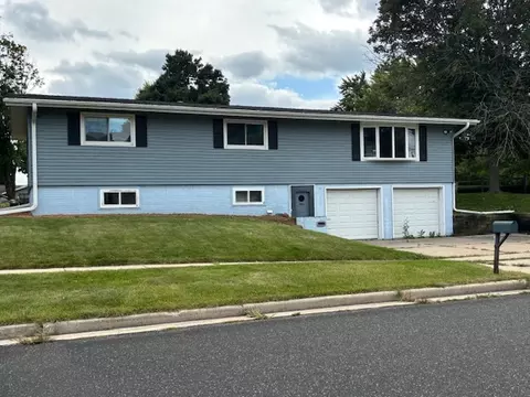 125 E Spaulding, Watertown, WI 53098