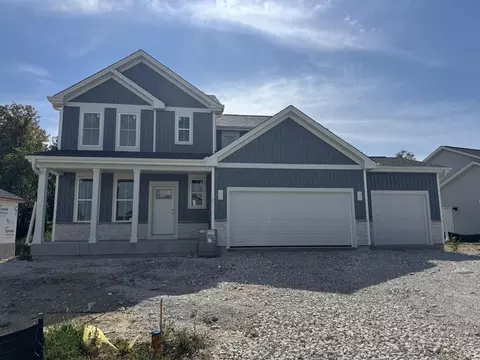 1270 Mamerow, Oconomowoc, WI 53066