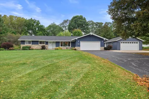w270n765 Joanne, Waukesha, WI 53188