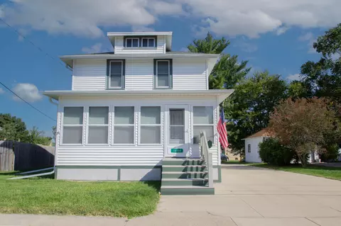 1208 Ruth, Watertown, WI 53094