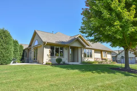 n161w19093 Oakland, Jackson, WI 53037