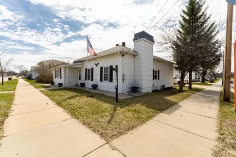 903 Hollister, Tomah, WI 54660