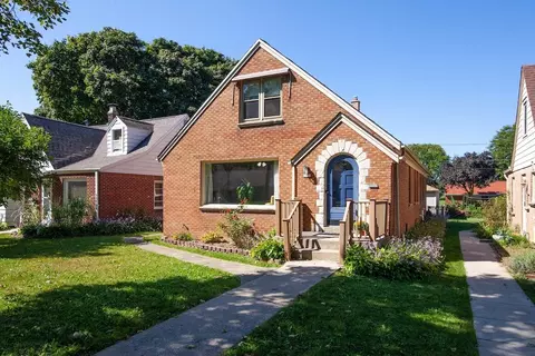 2919 N 85th, Milwaukee, WI 53222