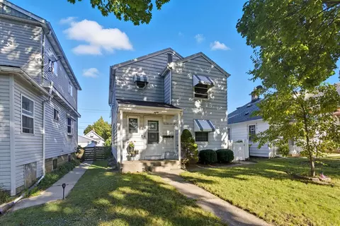 2128 S 58th #2130, West Allis, WI 53219