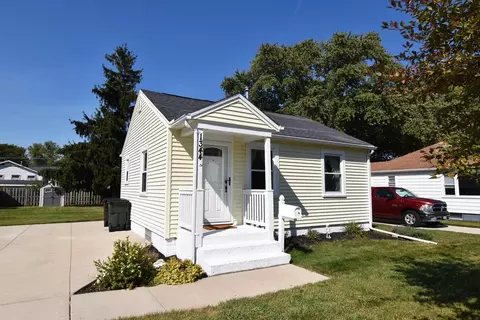 1344 Vine, Union Grove, WI 53182