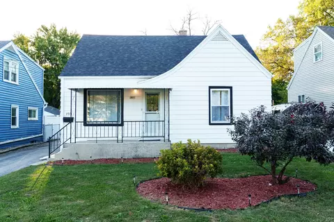 3971 S 41st, Greenfield, WI 53221