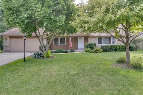 5536 Whirlaway, Racine, WI 53402