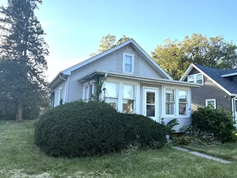 1511 Lowell, Janesville, WI 53545