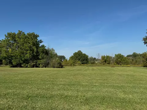 323 Summit #349, Watertown, WI 53094