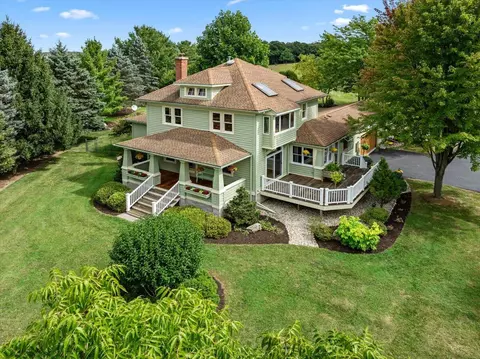 427 N Maple, Burlington, WI 53105