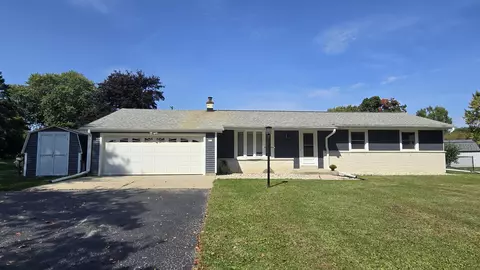 810 Cardinal, Jackson, WI 53012
