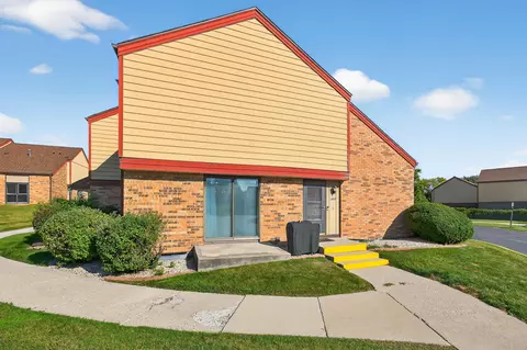 3925 W College, Milwaukee, WI 53221
