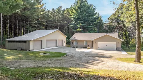 n210 25th Drive, Neshkoro, WI 54960