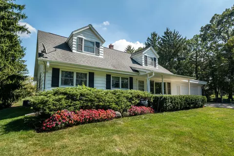 10630 S 92nd, Franklin, WI 53132